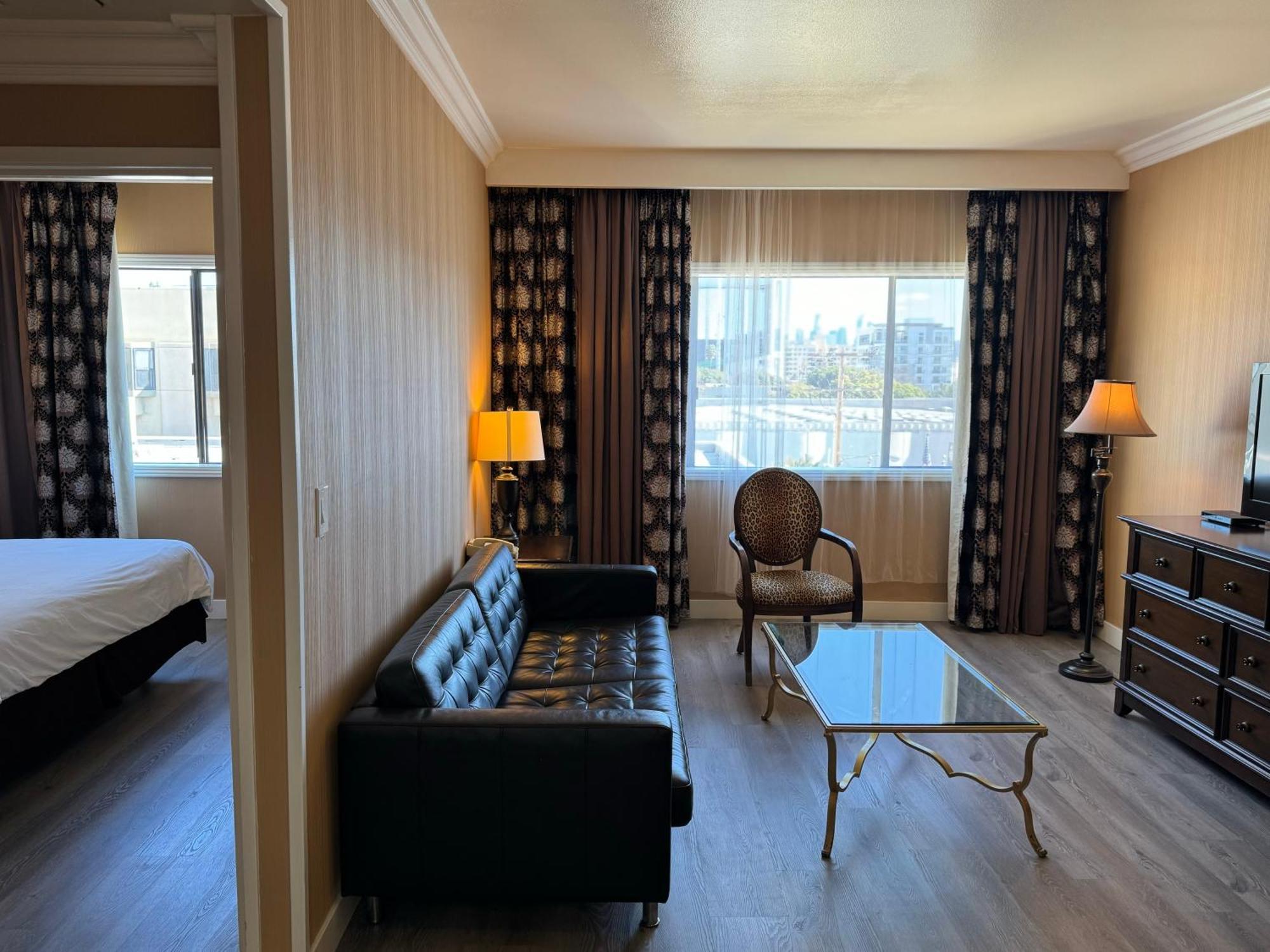 לוס אנג'לס Garden Suite Hotel And Resort מראה חיצוני תמונה